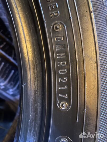 Dunlop SP Sport LM704 215/60 R17