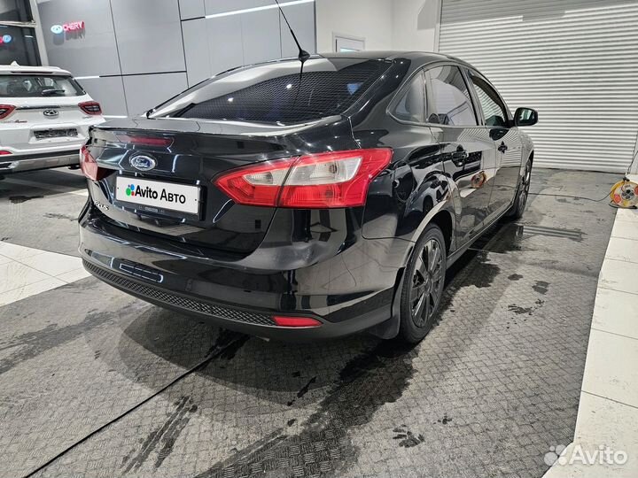 Ford Focus 1.6 AMT, 2012, 127 118 км