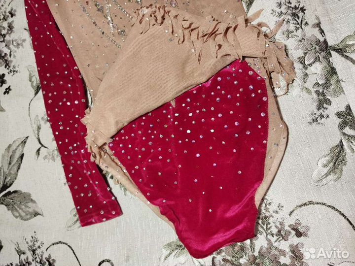 Костюм для художественной гимнастки