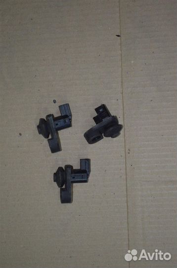 Концевик двери Honda Accord viii 2008-2013