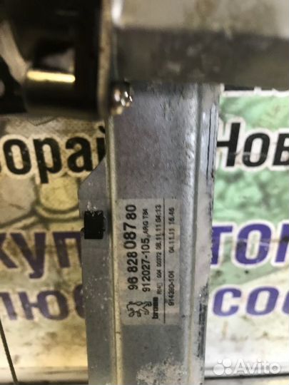 Стеклоподъемник задний левый Peugeot 3008 1.6 turb