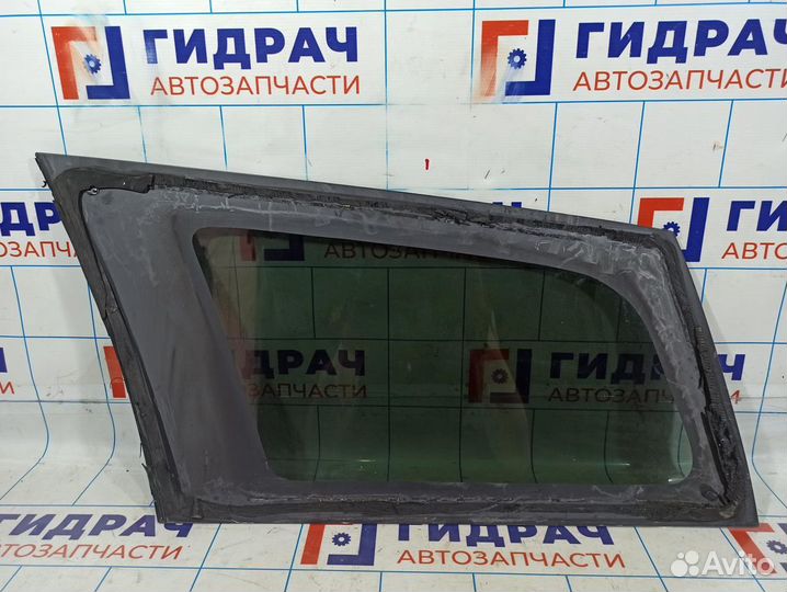 Стекло кузовное глухое правое Great Wall Hover 540