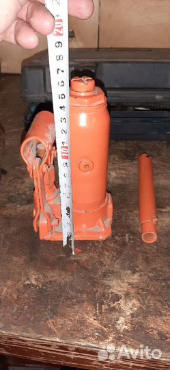 Домкрат гидравлический бутылочный 2т