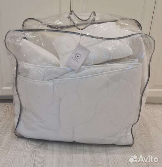 Комплект в детскую кроватку бортики