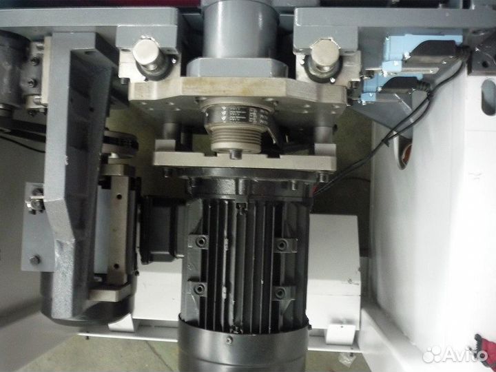 Форматно-раскроечный станок hold MJ320M PRO