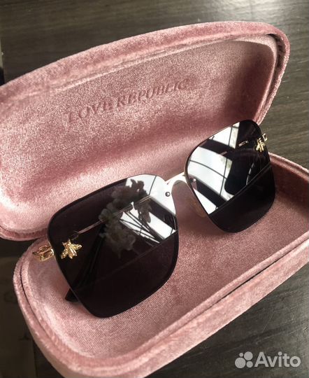Солнцезащитные очки Love republic