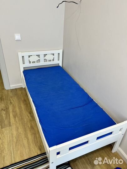 Детская кровать IKEA с матрасом