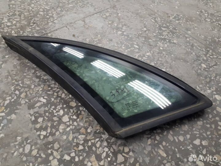 Стекло кузовное заднее левое Citroen C5 2001