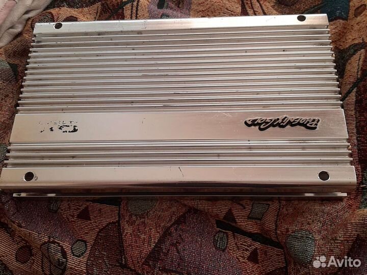 Phonix gold QX4150 4-канальный усилитель