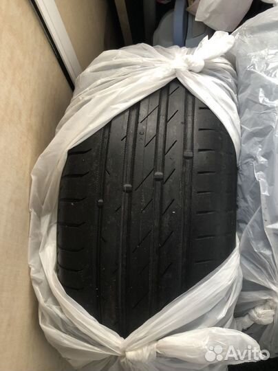 Nokian Tyres Hakka Black 235/55 R17