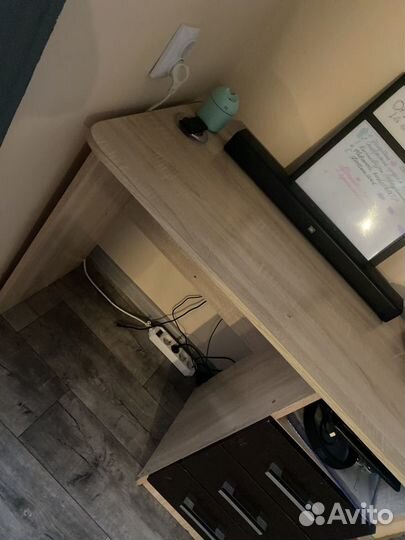 Компьютерный стол