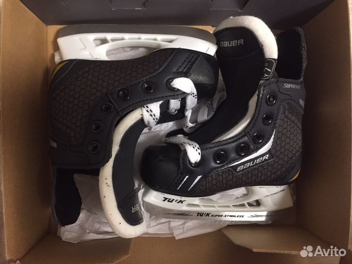 Хоккейные коньки bauer