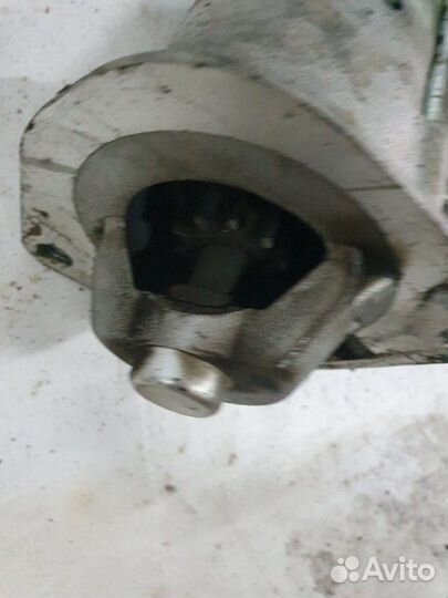 Стартер Volvo V50 B5244S 2008