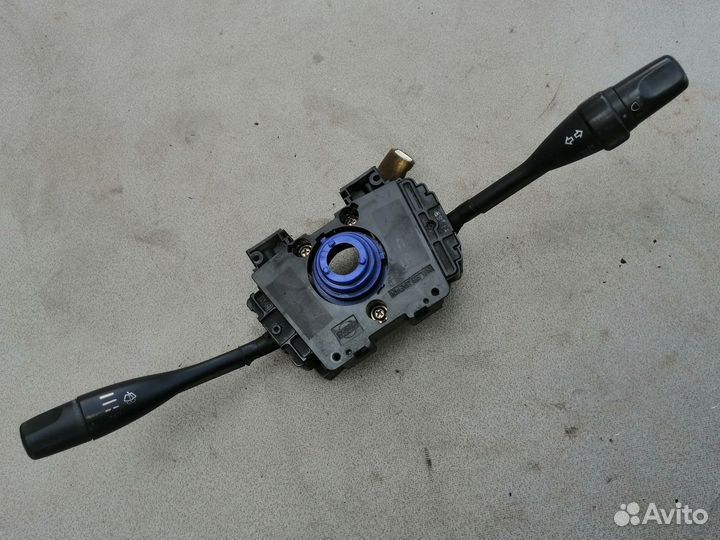 Переключатель подрулевой для Nissan Maxima (A32)