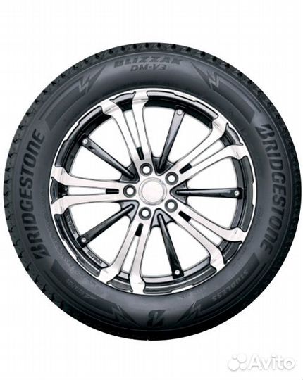 Bridgestone Blizzak DM-V3 245/75 R16 111R