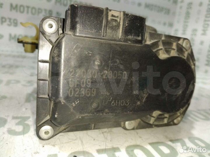 Дроссельная заслонка Toyota Avensis 2.0I