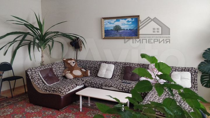 Коттедж 300 м² на участке 10 сот.