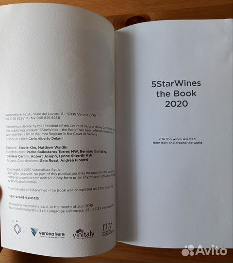55 Star Wines Book / Wine without walls, 2020