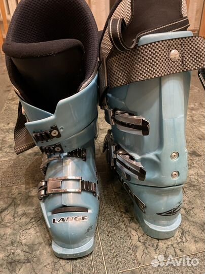 Горнолыжные ботинки