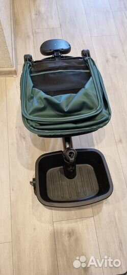 Велосипед детский трехколесный с ручкой