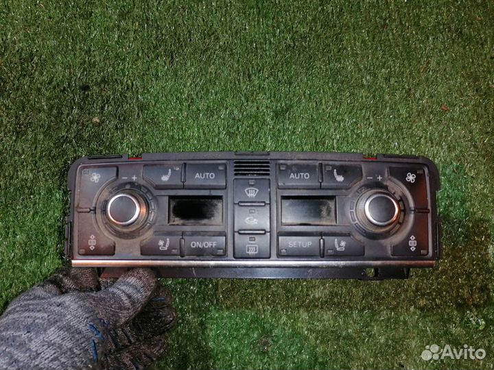 Блок управления климат-контролем 4E0820043E Audi A