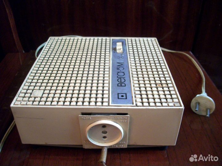 Стабилизатор напряжения «Вега-5М»