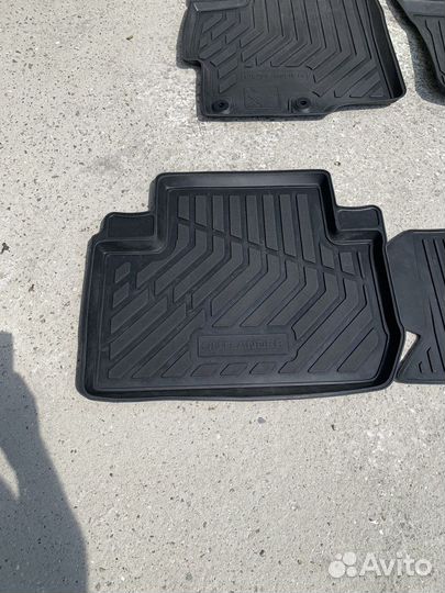 Оригинальные коврики Mitsubishi Outlander 3