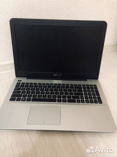 Ноутбук asus X555DG