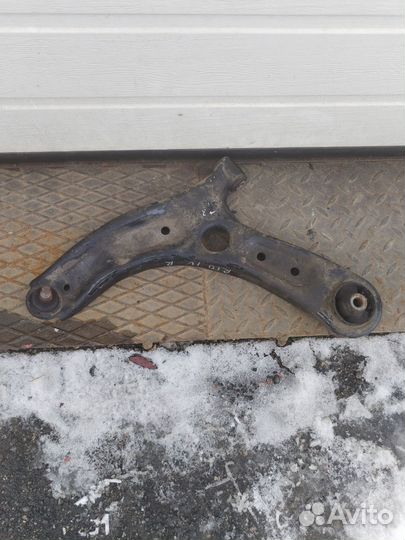 Рычаг передний левый правый солярис 2 рио 4