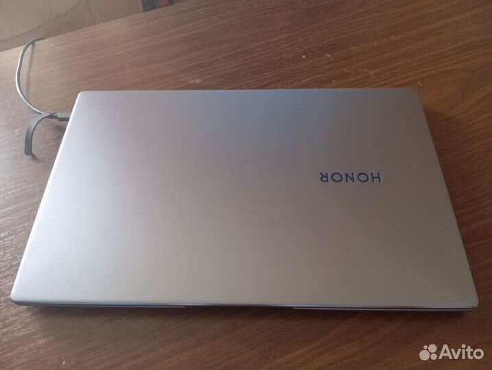 Ноутбук honor magicbook 15 (BMH-WDQ9HN) 12 ядер