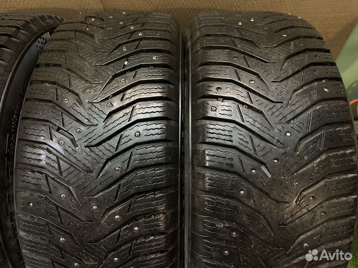 Kumho WinterCraft Ice WI31 215/55 R17