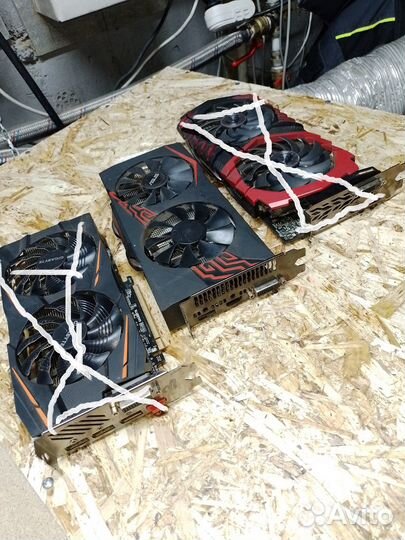 Видеокарта asus RX 580 8 гигобайт