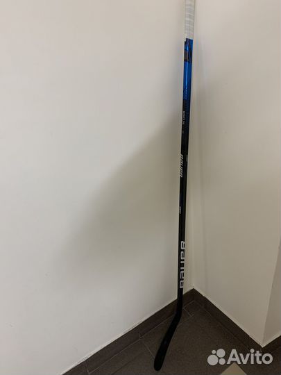 Клюшка хоккейная Bauer правый хват
