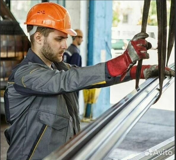 Рабочий на завод