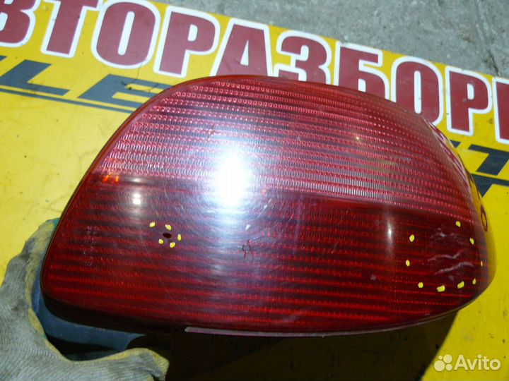 Фонарь задний для Peugeot 206 Хетчбэк