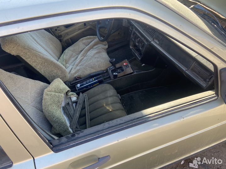 Мерседес 190