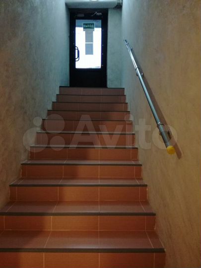 Свободного назначения, 100 м²