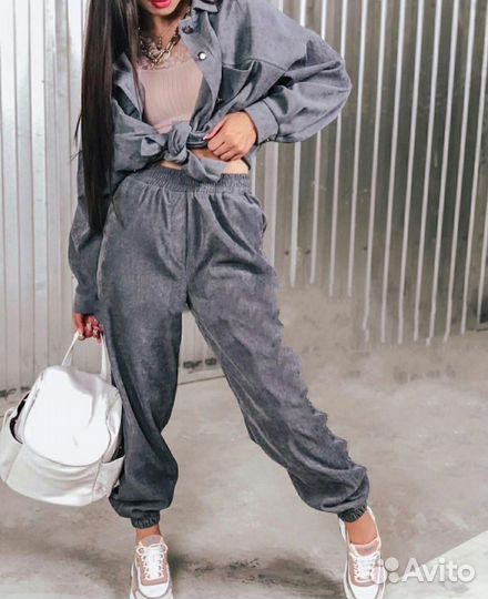 Новый вельветовый костюм