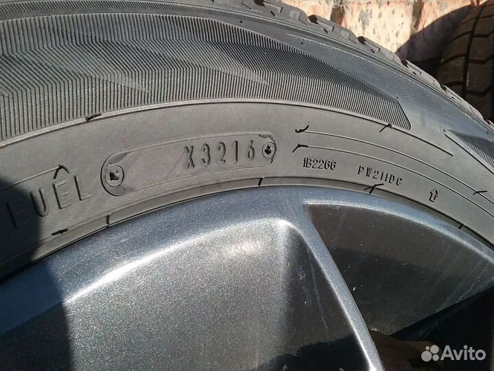 Dunlop Winter Maxx WM02 185/60 R16 86Q