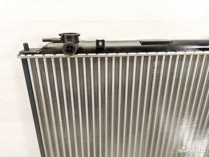 Радиатор охлаждения Ford Ranger/Mazda B-Serie 2,5d