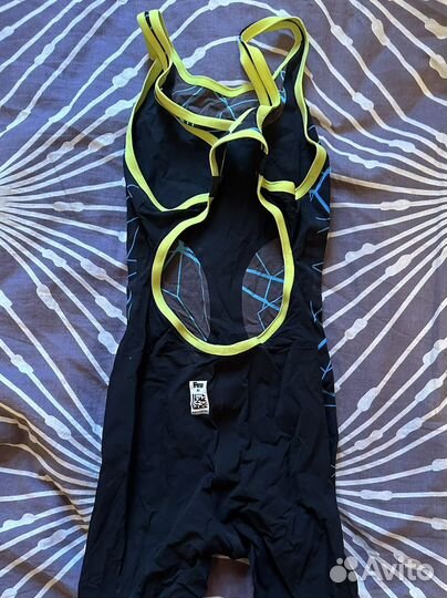 Гидрокостюм для плавания arena carbon