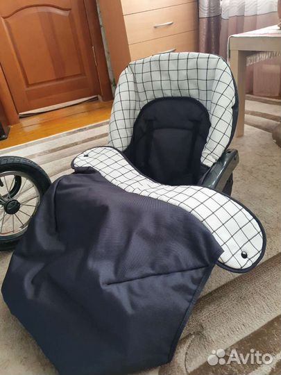 Коляска 2 в 1 Roan Marita