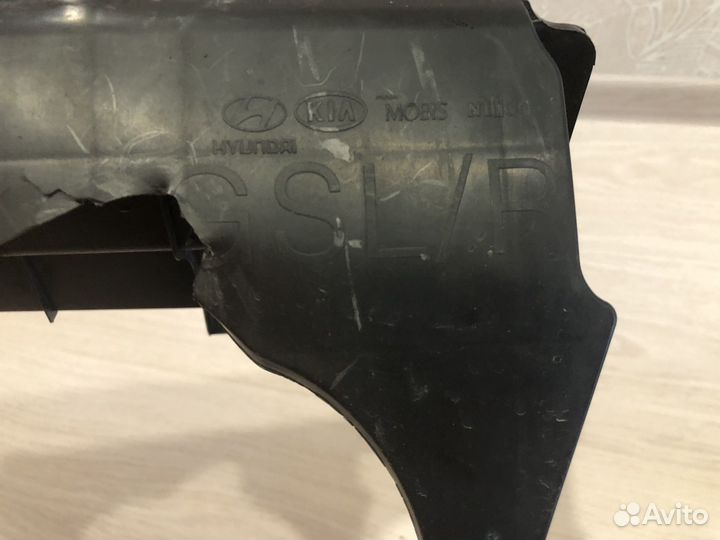 Дефлектор радиаторов правый