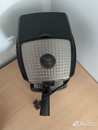 Кофеварка delonghi