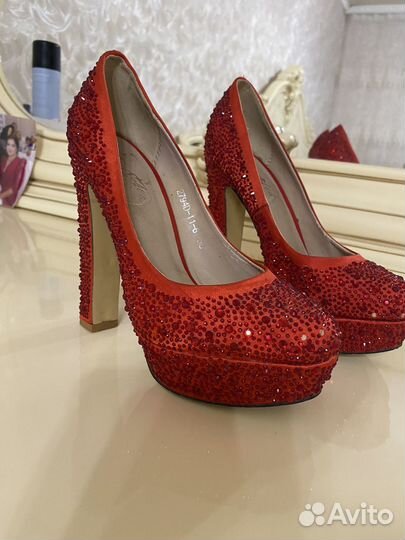 Туфли женские