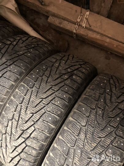 Nokian Tyres Hakkapeliitta 7 235/60 R18