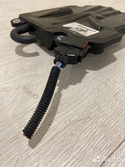 Блок ISM Mercedes Benz E350 W212 M272.980 2009