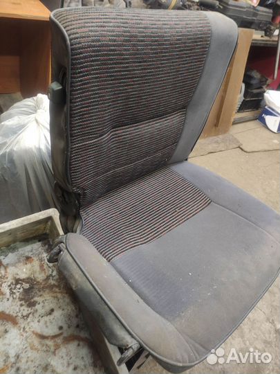 Сиденье складное