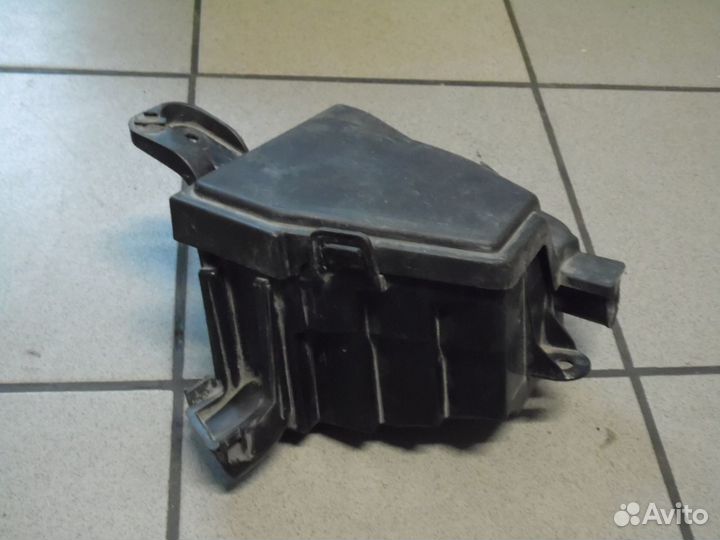 Корпус блока предохранителей в сборе Рено Сандеро