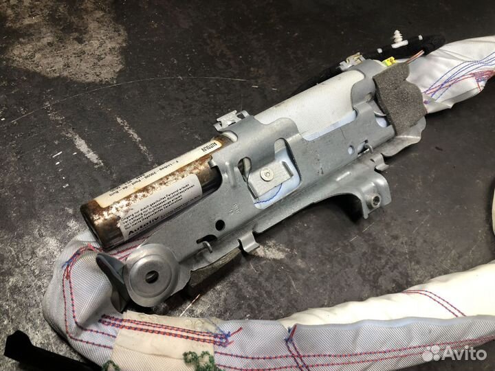 Подушка безопасности левая Opel Zafira B